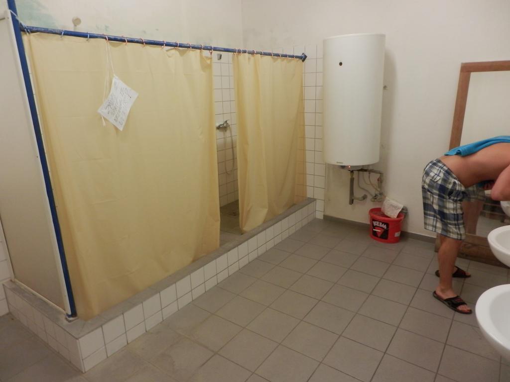 Ubytovna Moravan Brno Ngoại thất bức ảnh